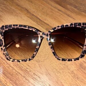 Diff Eyewear Leopard Print Sunglasses